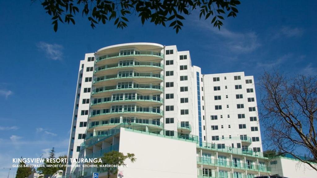 KINGSVIEW RESORT, TAURANGA GLASS BALUSTRADES, IMPORT OF FURNITURE, KITCHENS, WARDROBES, 2005